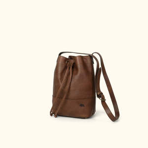 Sacs en cuir d'origine tissés à la main en cuir de couleur personnalisée de qualité supérieure/100% sacs fourre-tout en cuir de haute qualité pour les femmes - Product Image 1