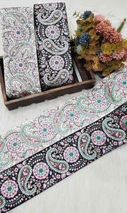 Fleurs sur mesure brodées de plusieurs manières de couleur dans des conceptions ethniques à des fins diverses dans différentes tailles - Product Image 4