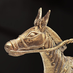 Hecho a mano Eco-Friendly Brass Dhokra Horse Riding Metal Característica Showpiece para Navidad y Diwali Ocasiones (7 pulgadas) - Product Image 2