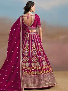 Robe de soirée indienne prête à porter Lehenga Choli cousue pour femme avec travail de créateur - Product Image 4