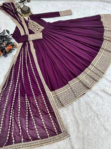 Tenue ethnique de travail en soie avec broderie de diamants Tennecy, tenue de fête indienne et pakistanaise avec manches complètes et Dupatta - Product Image 6