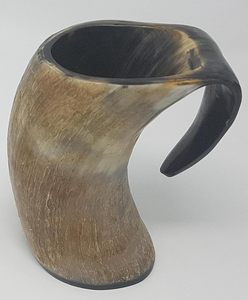 Gobelet en verre fait à la main en corne de buffle Viking Tankard corne de boeuf navire de boisson occasion spéciale cadeau tasse bas prix - Product Image 1