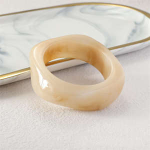 การไล่ระดับสีของผู้หญิงทำจากเรซิ่นอะคริลิคการไล่ระดับสีของผู้หญิงลายดวงจันทร์ทรงเรขาคณิตแบบกว้างสไตล์ยุโรปอเมริกันย้อนยุค - Product Image 6