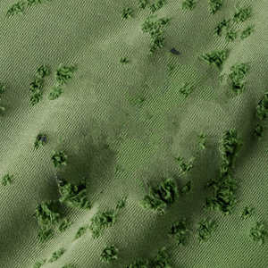 Sudadera con capucha verde desgastada para hombre, estilo casual y urbano - Product Image 4