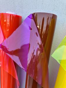 Rouleau de feuille de PVC translucide teinté vibrant | Film vinyle coloré transparent flexible pour sacs et emballages | Rouleau de polymère de qualité supérieure - Product Image 2