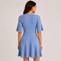 Dame Nouvelle Mode Conception dame 100% pur cachemire flare manches longues sans couture élégant pull robe