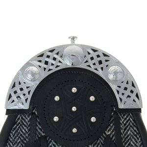 Sporran avant en fourrure fait à la main classique pour kilts écossais tenue culturelle traditionnelle et sacs Sporran formels des hauts plateaux à vendre - Product Image 2