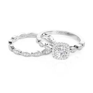 Anillo de Compromiso Jeulia Vintage Halo Redondo, Chapado en Rodio, Plata de Ley - Product Image 3