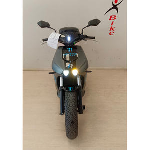 Scooter Eléctrico 125 RAY 7.7, Motor sin Escobillas de 350W, Batería de Litio Extraíble, Llantas de 8.5 Pulgadas, Velocidad Máxima de 25 km/h, Carga Máxima de 150 kg, 80 km de Autonomía - Product Image 3