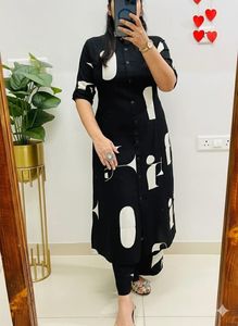 Nueva Colección de Kurtis de Rayón Pesado de Corte Regular de Diseñador, Ropa India para Mujer, En Stock, Sin Estampado - Product Image 6