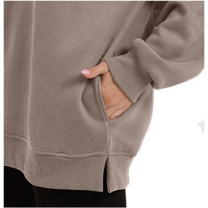 Sweat-shirt en molleton surdimensionné personnalisé pour l'hiver et l'automne, à manches longues, col montant, streetwear pour femmes, sweat-shirt à capuche avec badge - Product Image 3