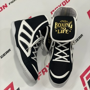 Dernier modèle No Boxing No Life Chaussures de boxe personnalisées vertes Chaussures de sport Entraînement Sparring Lutte Antidérapantes Respirantes - Product Image 5
