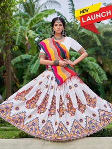 El último diseñador Georgette Mirror Work Impreso Lehenga Choli por Fab Zone - Product Image 4