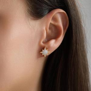 Pendientes de Plata de Ley 925 con Baño de Oro de 14K, Madreperla y Esmalte, Diseño Estrella del Norte, Celestiales para Uso Diario - Product Image 6