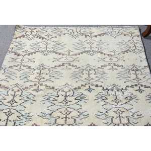 Alfombra Turca, Alfombra de Lana Vintage con Borde Blanco, 3.4x8.4 pies - Product Image 3