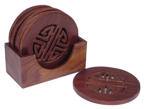 Sous-verres en bois naturel avec finition polie lisse, ensemble de sous-verres écologiques en bois pour la cuisine et la salle à manger, design élégant - Product Image 6