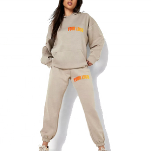 Conjunto de sudadera con capucha y pantalones de chándal personalizados unisex 3D para chándal de algodón con estampado de hojaldre al por mayor para mujeres y niñas para el invierno - Product Image 6