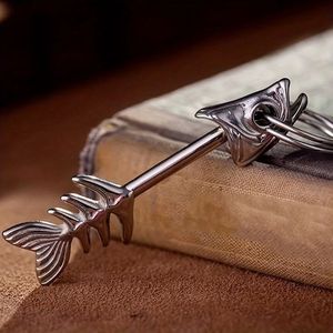 Llavero de Lujo con Estrella Multifacética, Dorado, Negro y Plateado, Accesorio Metálico para Bolso, Colgante de Estrella 3D, Llavero de Moda, Adorno Metálico para Bolso - Product Image 4