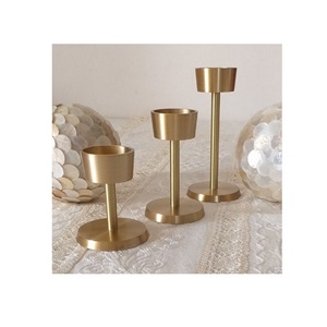 Soporte de vela con forma de luna, soporte chapado en oro para decoración del hogar a precio asequible, Decoración de mesa de Luna para hotel - Product Image 4