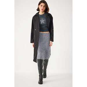 Falda Midi Informal de Tela No Tejida con Estampado de Canalé, Sin Bolsillos, Hecha de Poliéster, Estilo Lápiz, Cintura Natural, Mega Merchant - Product Image 2