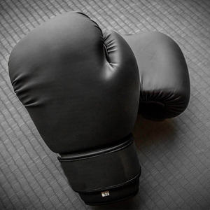 ถุงมือ MMA แบบมืออาชีพถุงมือชกมวยออกแบบโลโก้ได้ตามต้องการทำจากหนังแท้สำหรับฝึกซ้อม - Product Image 5