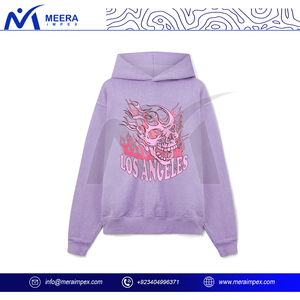 Elegante sudadera gráfica con estampado DTF con ilustraciones creativas, diseños personalizables y opciones de impresión que marcan tendencia - Product Image 4