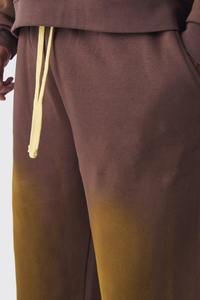 Pantalones Deportivos de Otoño para Hombre, Estilo Desgastado, Color Oscuro, con Estampado Gráfico, Fabricante de Ropa - Product Image 6