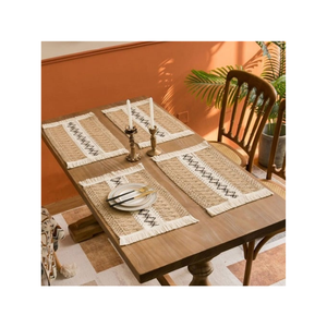 Set de table rectangulaire en coton biologique texturé floral, finition écologique, fabriqué par des artisans indiens, décoration de table durable, vente en gros - Product Image 2