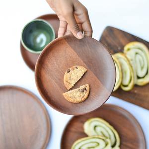 Vaisselle écologique ensembles de service de table assiettes en bois les moins chères plats en bois naturel produits du Vietnam - Product Image 5