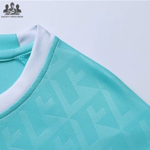 Uniformes de football professionnels de haute qualité 100% polyester légers, respirants et à séchage rapide, logos personnalisés, commandes en gros 2025 - Product Image 3