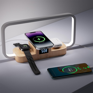 Lampe de table de nuit LED 3 en 1 avec port USB de charge sans fil 10W 5 températures de couleur gradation et horloge en continu - Product Image 4