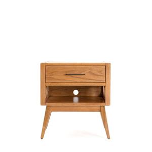 Table de chevet en bois d'acajou avec finition naturelle pour chambre à coucher. - Product Image 1