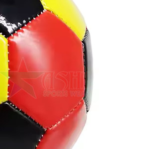 Balón de Fútbol de Cuero Duradero de Alta Calidad Personalizado al por Mayor de Fábrica con Alta Retención de Aire, Peso Personalizado y Tamaño Personalizado - Product Image 4