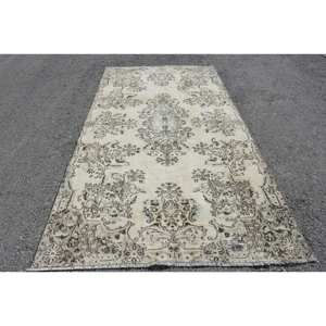 Alfombra de lana marrón beige vintage 5,1x9,3 pies alfombras rectangulares turcas hechas a mano con respaldo de látex para sala de estar para adolescentes - Product Image 1