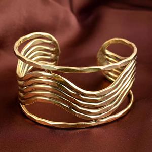 Brazaletes de Metal de Diseño, Estilo Escultura Moderna China, Joyería para Chicas y Mujeres, Brazalete Étnico Moderno Hecho a Mano, Exportación al por Mayor, Premium - Product Image 2