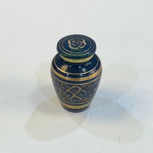 Urne funéraire en métal durable, écologique et haut de gamme pour cendres humaines ou animales, tailles et designs personnalisables, stockage de souvenirs, marque HHO - Product Image 3