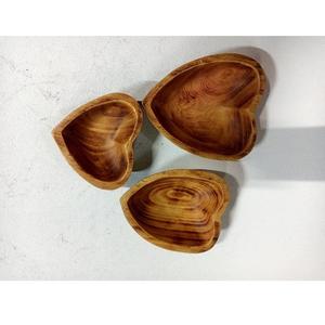 Wooden <b>Heart</b> Shape Fruit & Snack Bowl Natural Wooden Acacia Mango - Product Image 3
