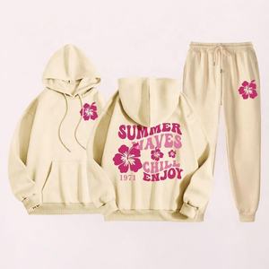 Conjunto de Sudadera con Capucha y Pantalones Deportivos Extra Grandes de Estilo Urbano para Hombre y Mujer, para Colecciones de Ropa Urbana Contemporánea - Product Image 6