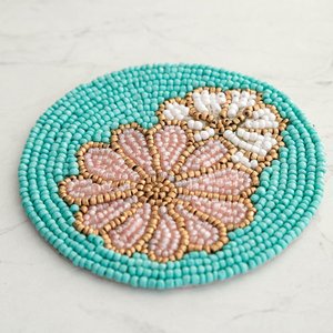 Ensemble de tapis de table ronds en perles argentées et dorées de 14 pouces fait à la main Séchage ardoise et verre PC Pad avec motif ovale - Product Image 6