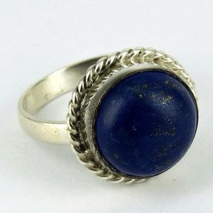 Exclusivos Anillos de Plata de Ley 925 con Incrustaciones de Lapislázuli Azul de Shri Ashapura Jewels, Anillos Clásicos Cristianos con Bisel para Boda o Compromiso - Product Image 2