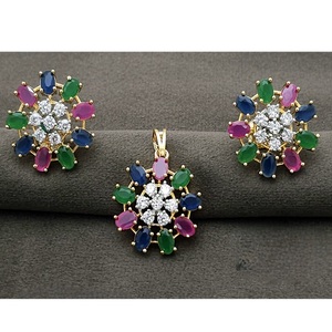 Ensemble pendentif or blanc multicolore look royal avec zircon de qualité supérieure conçu pour les femmes pour les mariages et les réceptions et les fêtes - Product Image 1
