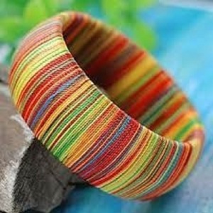 กำไลแฟชั่นทรงกลมทำด้วยมือดีไซน์ตามสั่งสไตล์วินเทจเครื่องประดับไม้สำหรับใส่ในชีวิตประจำวัน - Product Image 2