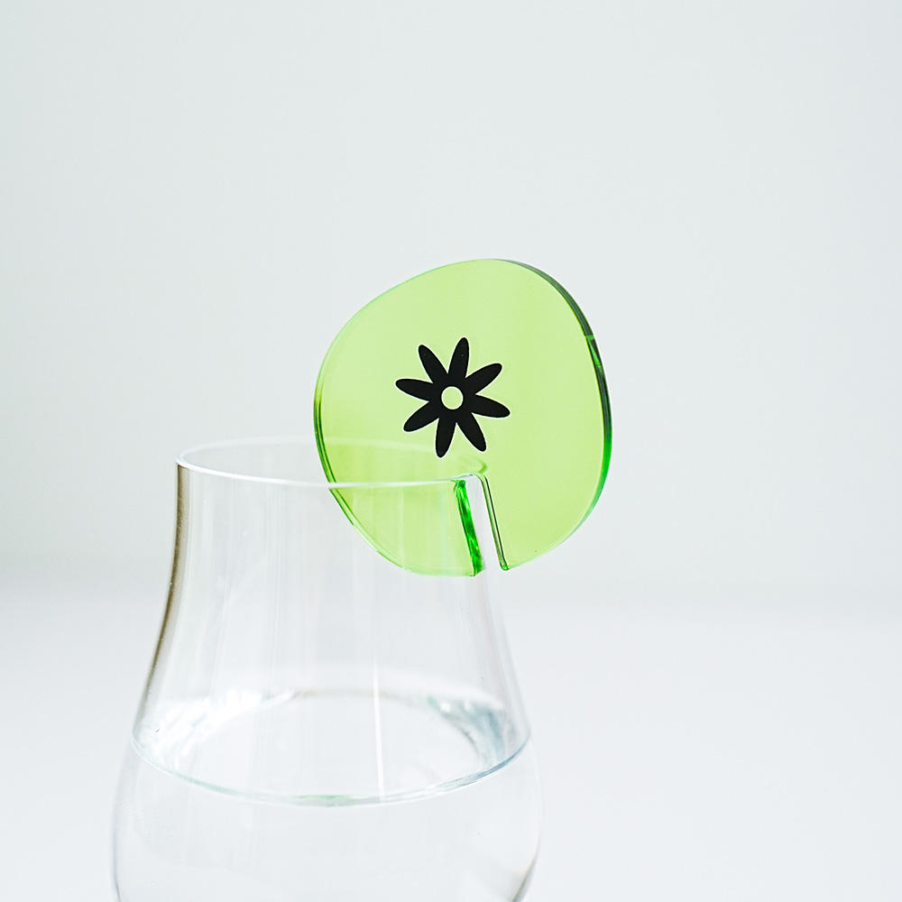 สีเขียวมะนาว