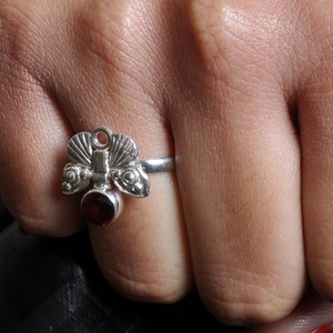 แหวนเงินสเตอร์ลิงสำหรับสุภาพสตรี925อัญมณีเครื่องประดับสำหรับงานแต่งงานที่ดีประดับด้วยโกเมนสำหรับงานเลี้ยงงานแต่งงานและโอกาสพิเศษ - Product Image 6