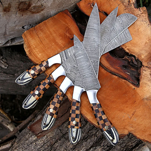 Ensemble de couteaux de chef en acier Damas à 67 couches haute performance, poignées ambidextres, design durable - Ensemble de cinq pièces personnalisable pour - Product Image 4