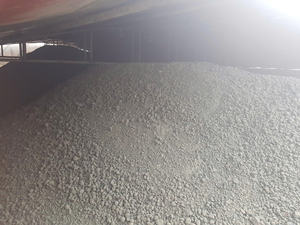 CPC50 Clinker vietnamita de nivel superior, fórmula de azufre reducido, material esencial de cemento a granel resistente y duradero - Product Image 3