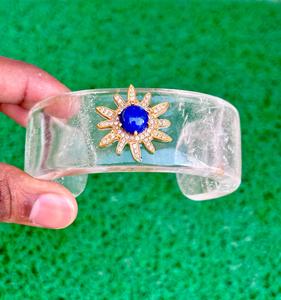 Brazalete de piedras preciosas de cristal de cuarzo natural con piedras preciosas de lapislázuli en el centro Brazalete de piedras preciosas de diseño único para regalo de hombres o mujeres - Product Image 5