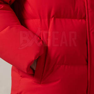 El mejor diseño con MOQ bajo, chaqueta acolchada de ropa informal para mujer con forro interior cálido de Material ligero y estilo de invierno de moda - Product Image 5