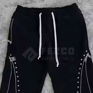 Survêtement personnalisé pour hommes grande taille en strass solide hiver bas quantité minimale de commande disponibles différentes couleurs directement fabricant pakistanais - Product Image 4