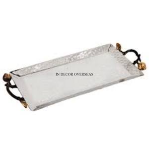 Plateau de service de pièce maîtresse de table en métal plaqué or de haute qualité à texture martelée élégante avec poignées de signalisation Infinity - Product Image 5